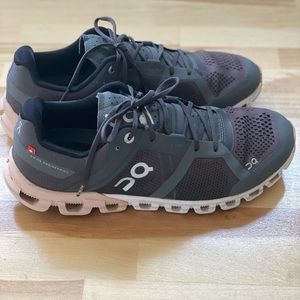 On Cloud Running Cloudflow W Size 8.5 Rock/Rose